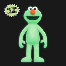 Load image into Gallery viewer, Super & Sesame Street - ReAction Figures Exclusive - Elmo (Glow)