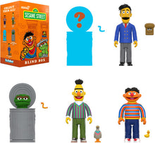 Load image into Gallery viewer, Sesame Street Reaction Mystery Mini (1) Vinyl Figure Blind Box - Super 7