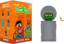 Load image into Gallery viewer, Sesame Street Reaction Mystery Mini (1) Vinyl Figure Blind Box - Super 7