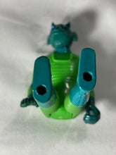 Load image into Gallery viewer, Vintage Kenner Star Wars Greedo Action Figure 1977 HK ANH NM