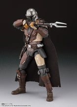 Load image into Gallery viewer, Bandai S.H. Figuarts STAR WARS The Mandalorian Action Figure NIB**IN STOCK
