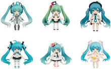 Load image into Gallery viewer, Blokees - Hatsune Miku - Fantastics Q - Miku With You Model Kit 6ct Display
