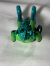 Load image into Gallery viewer, Vintage Kenner Star Wars Greedo Action Figure 1977 HK ANH NM
