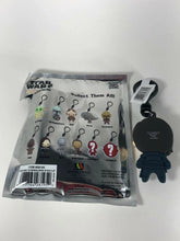 Load image into Gallery viewer, Star Wars The Mandalorian Cara Dune Foam Figural 3D Bag Clip w/pkg *IN STOCK
