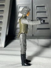Load image into Gallery viewer, Vintage Kenner Star Wars AT-AT Commander Action Figure LFL80 NO COO ESB
