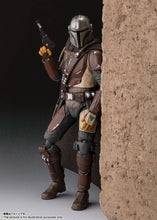 Load image into Gallery viewer, Bandai S.H. Figuarts STAR WARS The Mandalorian Action Figure NIB**IN STOCK
