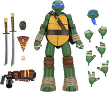 Load image into Gallery viewer, NECA Teenage Mutant Ninja Turtles 2012 Cartoon 6" Figure Ultimate Leonardo
