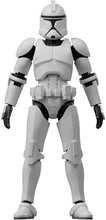 Load image into Gallery viewer, Blokees Star Wars Champion Class 07 Clone Trooper AOTC Episode 2 Model KIt
